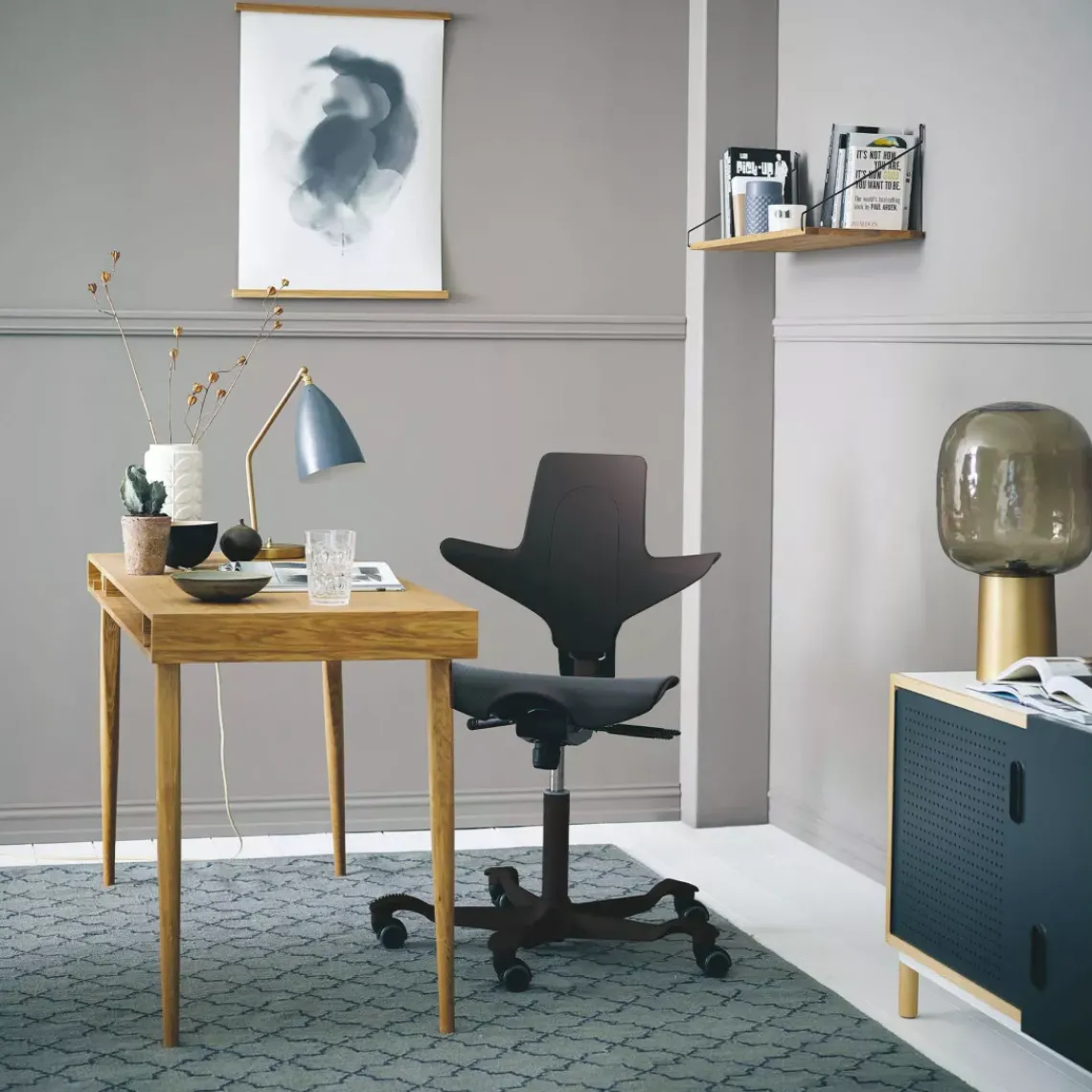 DPJ Workspace Bürostuhl HÅG Capisco Puls 8020 - Für aktives Sitzen