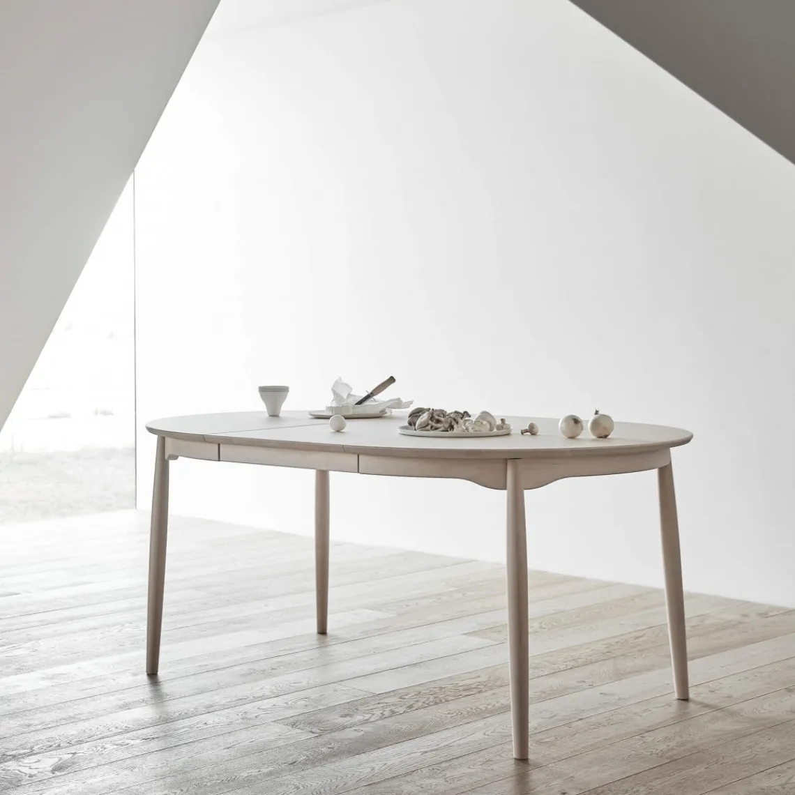 DPJ Workspace Esstisch Carl