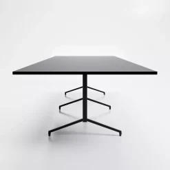 DPJ Workspace Konferenztisch Boss