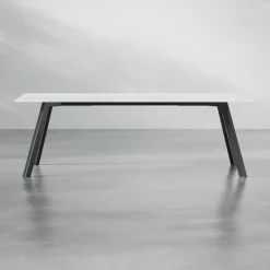 DPJ Workspace Konferenztisch Viggo Standard - Höhe 73 cm
