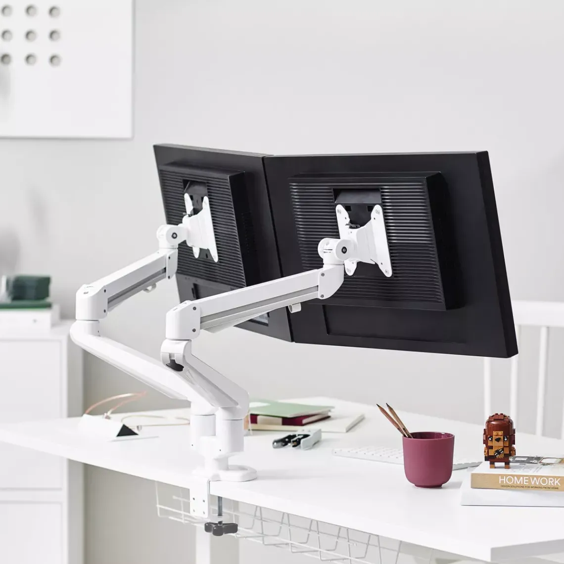 DPJ Workspace Monitorarm Elevate Dual Monitor Arm 52 - 3-8 kg, Mit Gasfeder