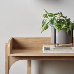 DPJ Workspace Regal Utility