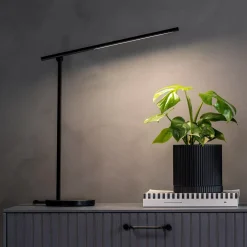 DPJ Workspace Schreibtischlampe Angle Lamp 01