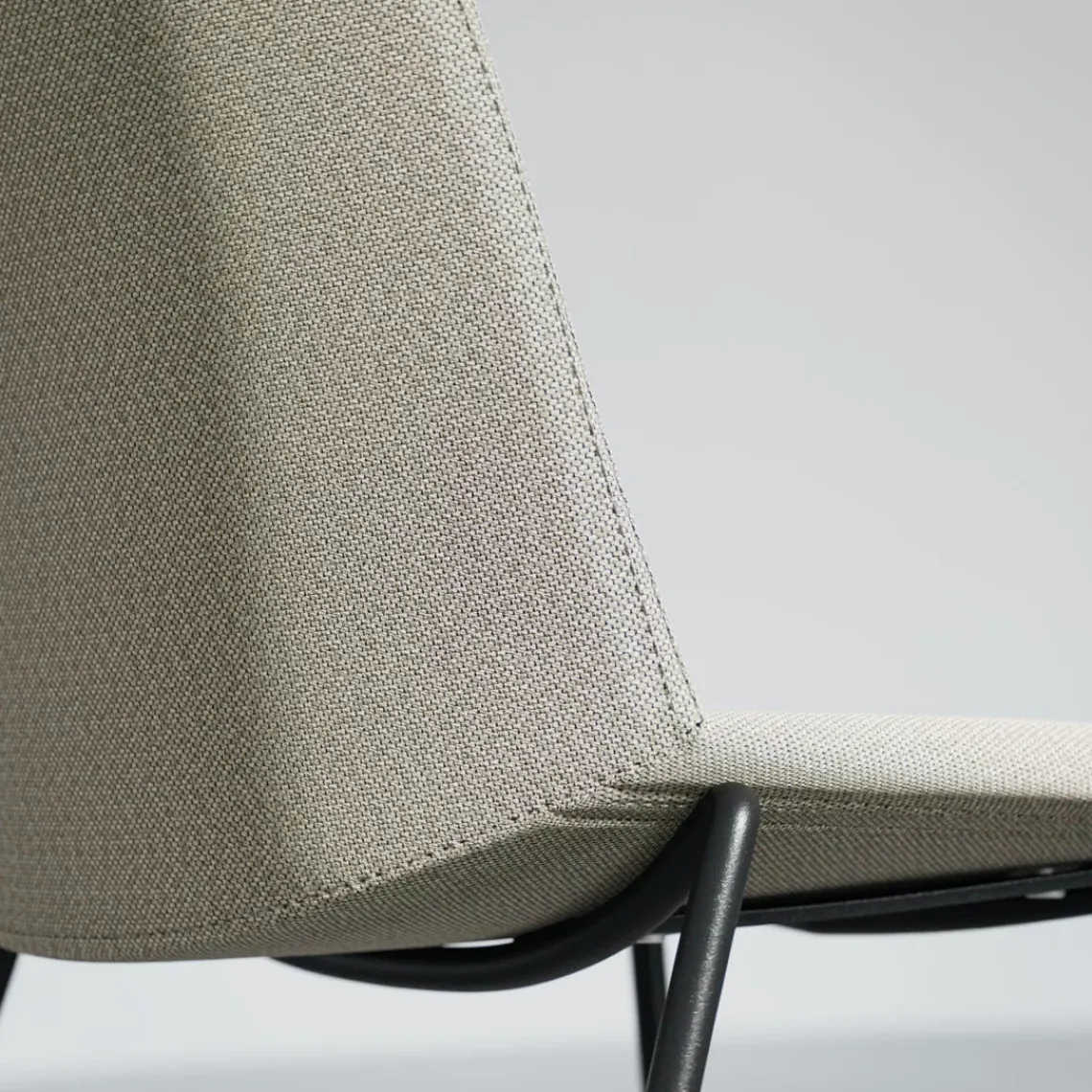 DPJ Workspace Stuhl Ease